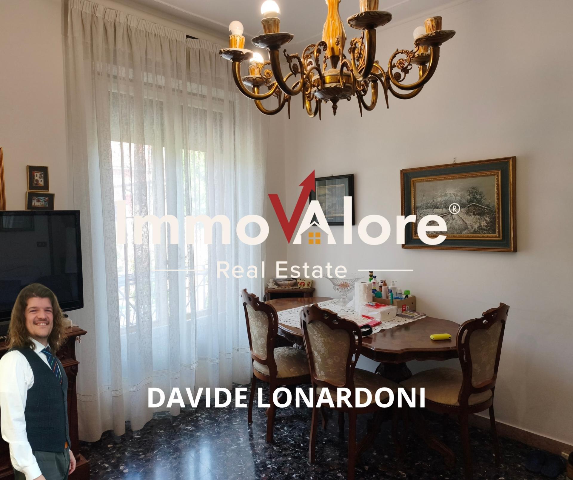 Prima foto